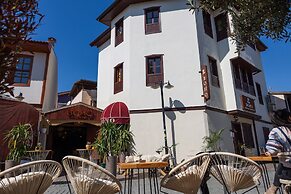 Boho Oldtown Apart Hotel