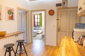 Boho Oldtown Apart Hotel