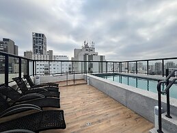 Studio em Perdizes - em frente a PUC