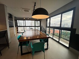 Studio em Perdizes - em frente a PUC