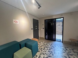 Studio em Perdizes - em frente a PUC