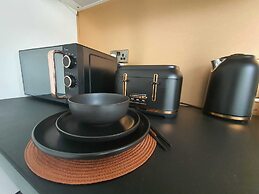 Stunning 1 King bed Cabin in Grays