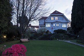 Hotel Costanera - Caja Los Andes