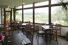 Hotel y Cabañas Las Mellizas - Caja Los Andes