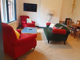 Charming 2-bed Apartment in Bournemouth