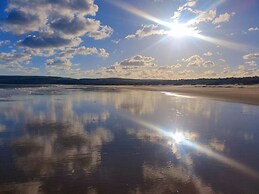 Charming 2-bed Apartment in Bournemouth