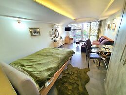 Magical View Studios 2 Asproneri, Kamena Vourla