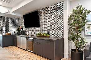 Serene Haven Leisure and Convenience