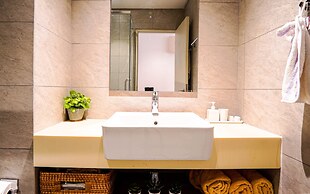 Vivo SOHO Suites by Airhost