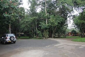 Red Rocks Rwanda - Bamboo Cottage