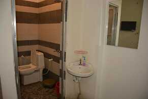 Hotel Holiday