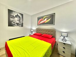 Modern One Bedroom Apartment