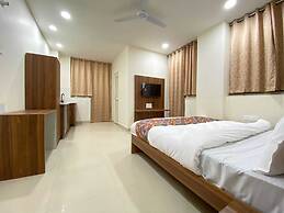 Hotel Vistacrest Noida Sector 35