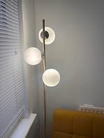 Leicester Aprt-sleeps3-db-tv-wifi