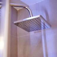 THE MAVILI URBAN STAY