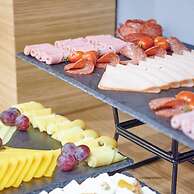 THE MAVILI URBAN STAY