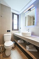 THE MAVILI URBAN STAY