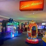 Captivating 3-bed Cabin in Rhyl