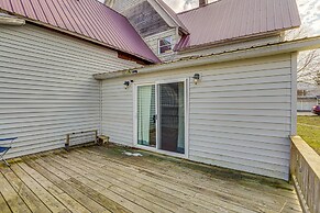 Altmar Home w/ Fire Pit < 1 Mi to Salmon River!