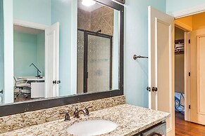 Spacious Edmond Vacation Rental w/ Shared Pool!