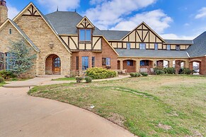 Spacious Edmond Vacation Rental w/ Shared Pool!