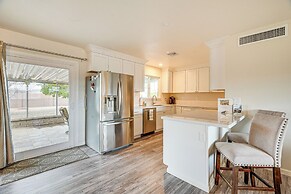 Sun Valley Home w/ Screened Porch & Gas Grill!