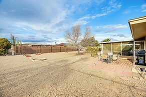 Sun Valley Home w/ Screened Porch & Gas Grill!