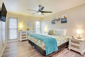 Sun Valley Home w/ Screened Porch & Gas Grill!