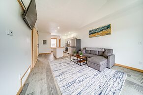 Balcony+ Golf Course View: Quiet Erie Getaway