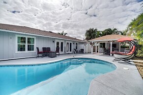 Sebastien Home w/ Pool & Gazebo - 8 Mi to Beaches!