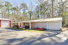 Secluded Newport Getaway w/ Fire Pit & Grill!