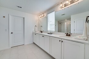 13 Mi to Disney: Home w/ Game Room + Golf Clubs