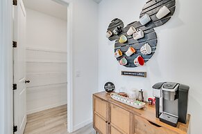 13 Mi to Disney: Home w/ Game Room + Golf Clubs