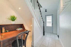 Suttons Bay Home In Town - 2 Blocks to Beach!