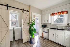 1 Mi to Dtwn: Bristol Cottage w/ Hot Tub & Grill!