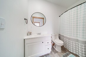 4 Mi to Lake Erie Access: Condo on the Greens