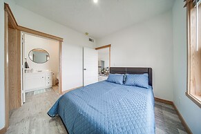 4 Mi to Lake Erie Access: Condo on the Greens