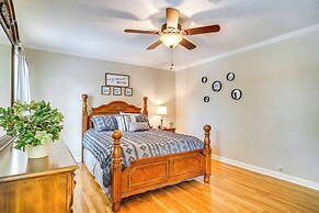 2 Mi to Downtown: Lake Charles Apartment