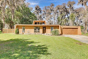 Unique Melrose Home w/ Private Dock & Lake Access!