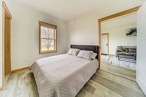 4 Mi to Lake Erie: Condo w/ Golf Course Views!