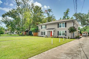 Charming Lake Charles Apartment: 2 Mi to Lake!