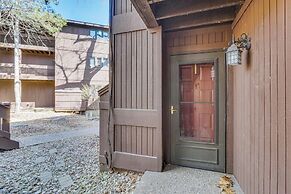 Lakefront Condo w/ Resort Amenities in Osage Beach