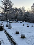 MANOIR DES BASSES RIVIERES