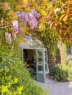 MANOIR DES BASSES RIVIERES