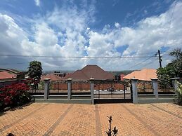 Stunning 2-bed Apartment in Kigali