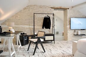 Plume Suites