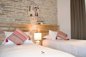 Plume Suites