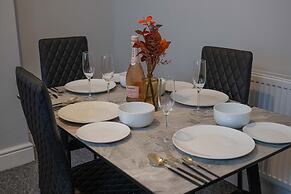 Bespoke 2-bed House in Stoke-on-trent