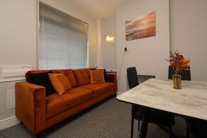 Bespoke 2-bed House in Stoke-on-trent