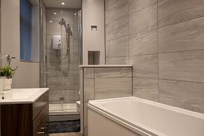 Bespoke 2-bed House in Stoke-on-trent